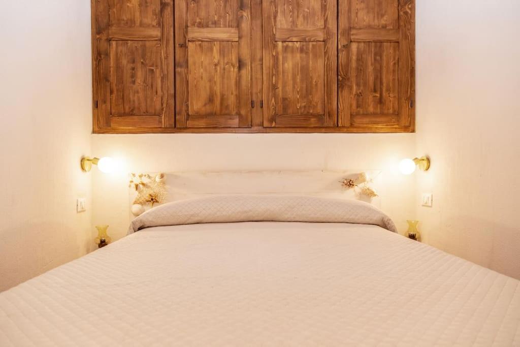 Apartmán Domm'E Antoni Baunei Exteriér fotografie